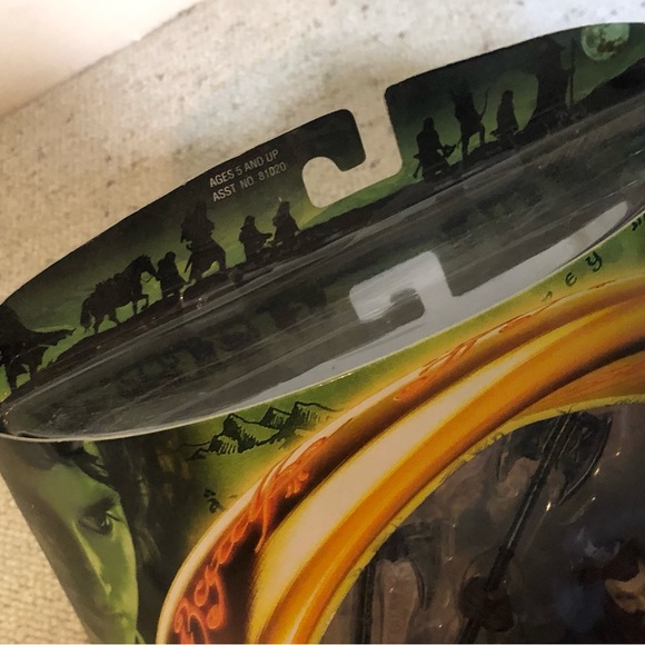 ToyBiz Lord Of The Rings The Fellowship Of The Ring Gimli Action Figure - Picture 6 of 12